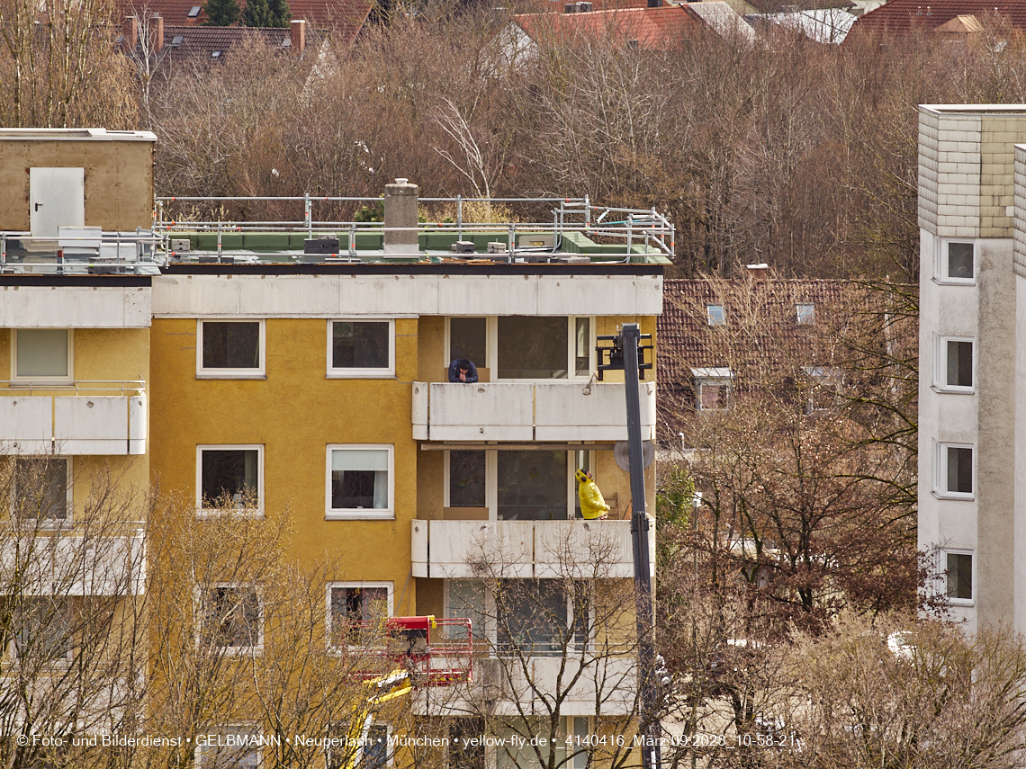 09.03.2023 - Fassadensanierung und Balkonentfernung am Karl-Marx-Ring 57c